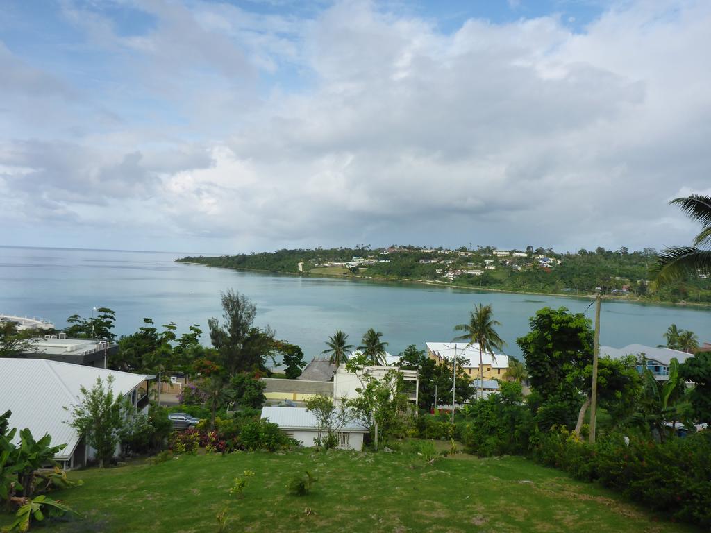 Room With A View & Apartment Style พอร์ตวิลา ภายนอก รูปภาพ